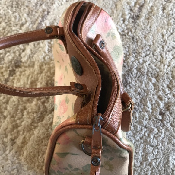 Capezio Collection Girls Handbag W/ Strap - Picture 6 of 8